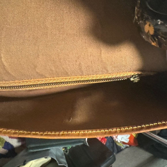 Louis Vuitton Monogram 2 pocket front compartments,w/central pocket+back pocket - Picture 5 of 13